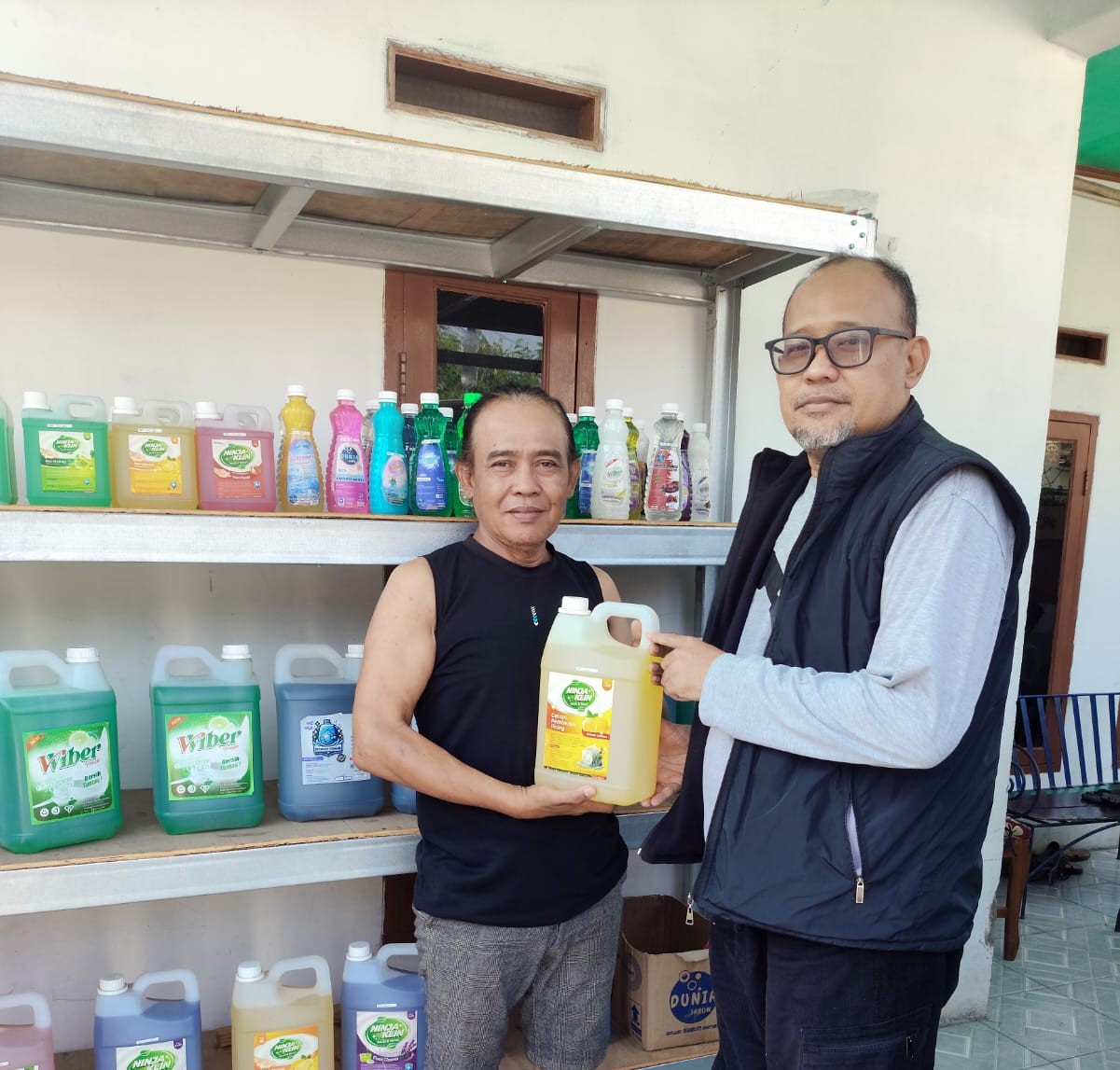 Koperasi UKM: Membangun Kemandirian Usaha Melalui Kemitraan dan Kolaborasi